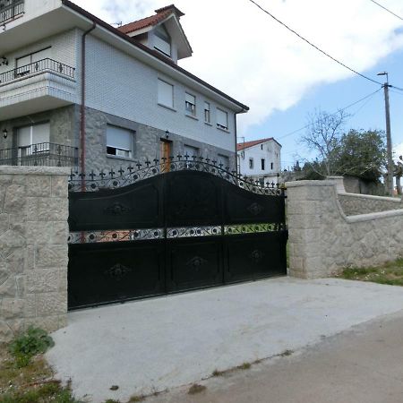 Alojamiento Extrahotelero Casa Ernestina Castillo  Екстер'єр фото