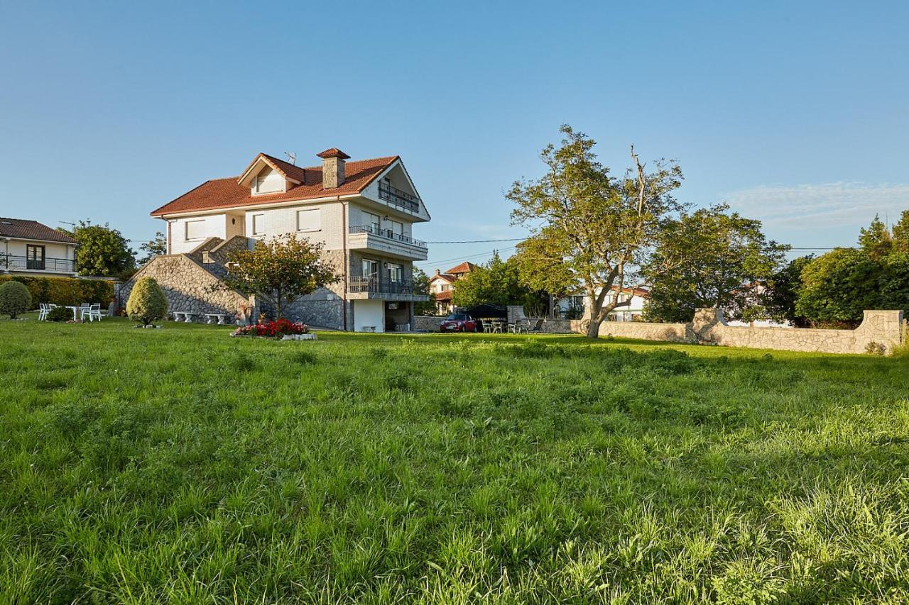 Alojamiento Extrahotelero Casa Ernestina Castillo  Екстер'єр фото
